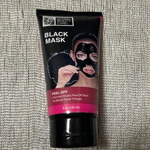 Global Beauty/Black Mask